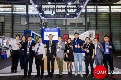 Das Messeteam von Kurtz Ersa Asia auf der Foam Expo China