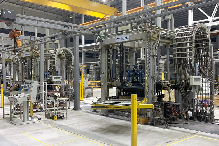 Kurtz Niederdruck-Gießlinie Sicht auf eine Gießlinie